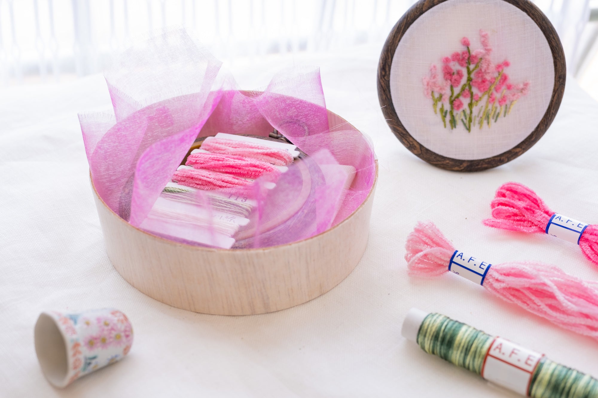 A.10🎁ギフトラッピング付き_花刺繍製作キット