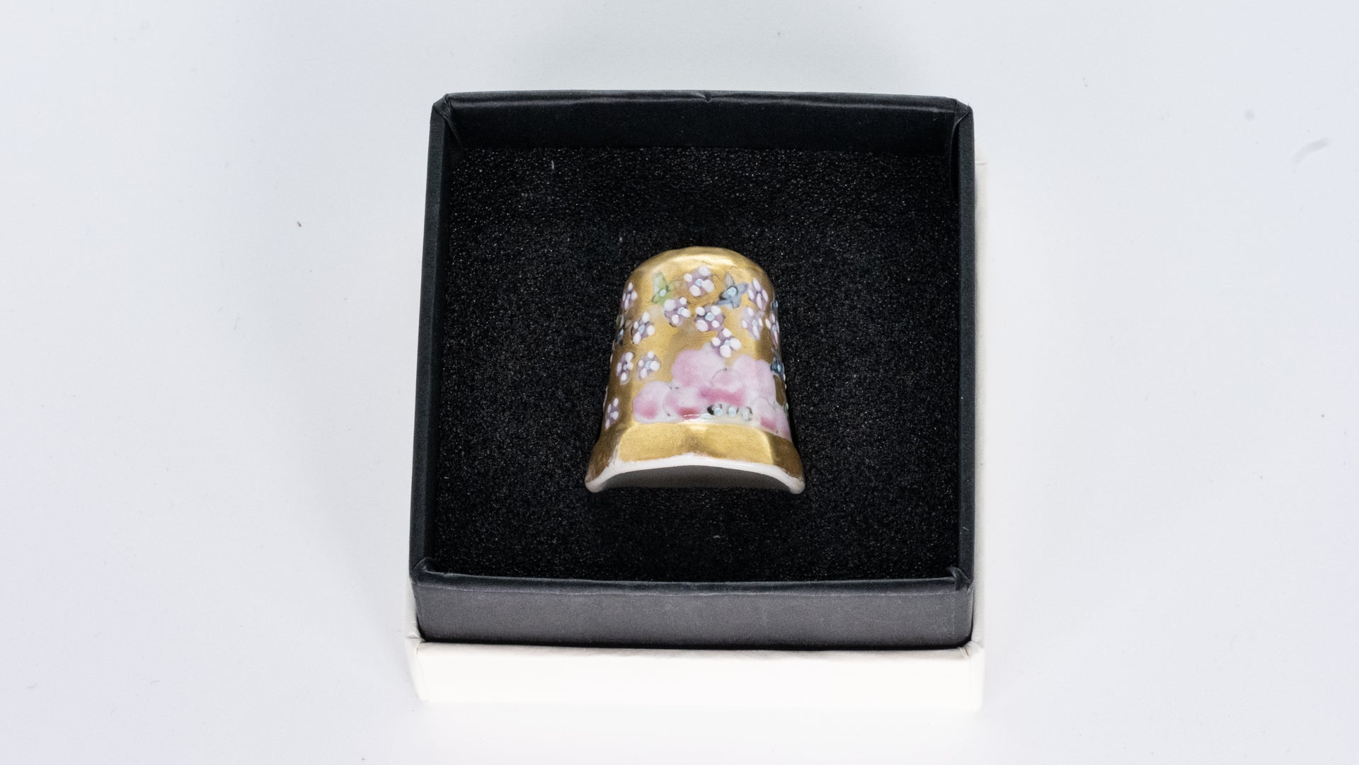 九谷シンブル No.26「金襴手」