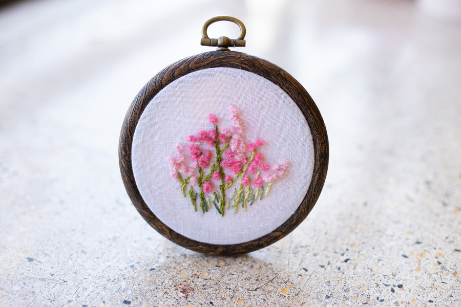 A.06💗カリフォルニアローズの花刺繍製作キット〜