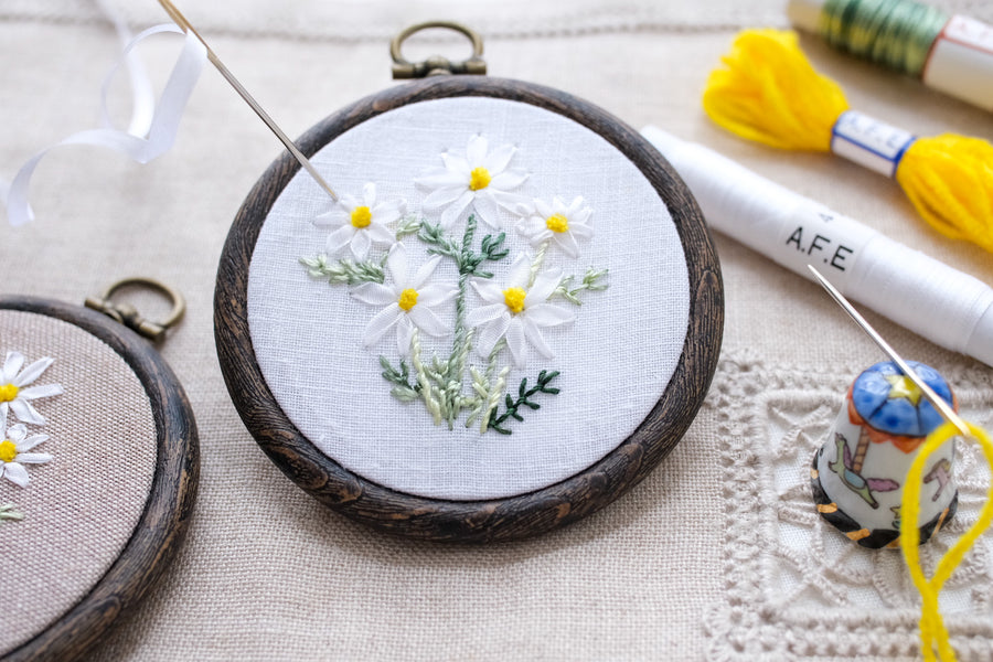 A.07  💛マーガレットの花刺繍キット 〜